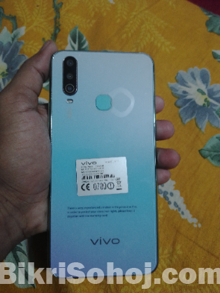 Vivo y17